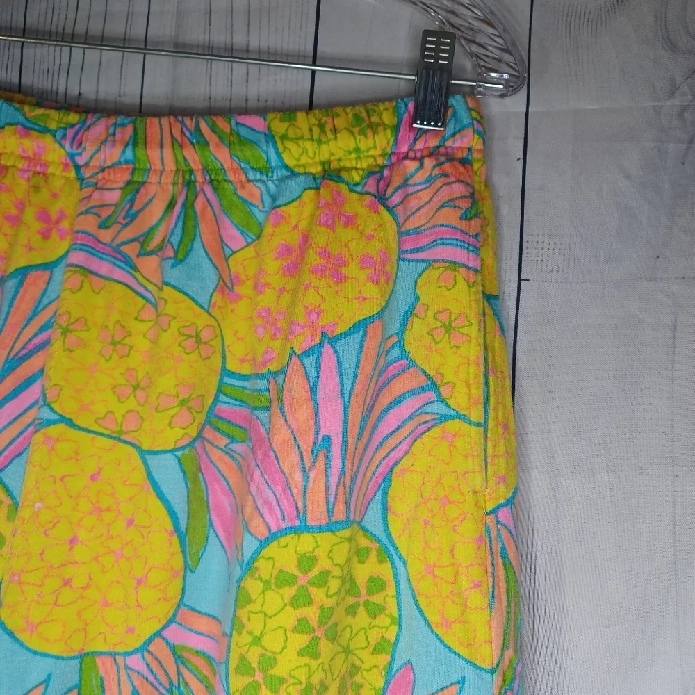 Chubbies Pineapple Men's Lounge Shorts - Picture 2 of 11